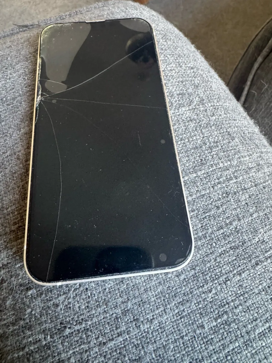 iPhone 12 64GB - Not working - Image 1