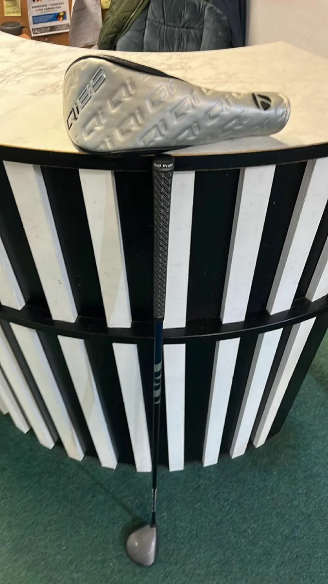 Taylormade Qi35 3 wood stiff Only €235 - Image 3
