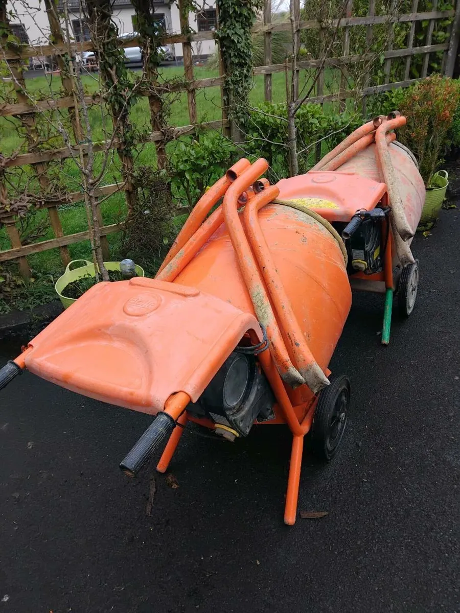 CEMENT MIXER - Image 2