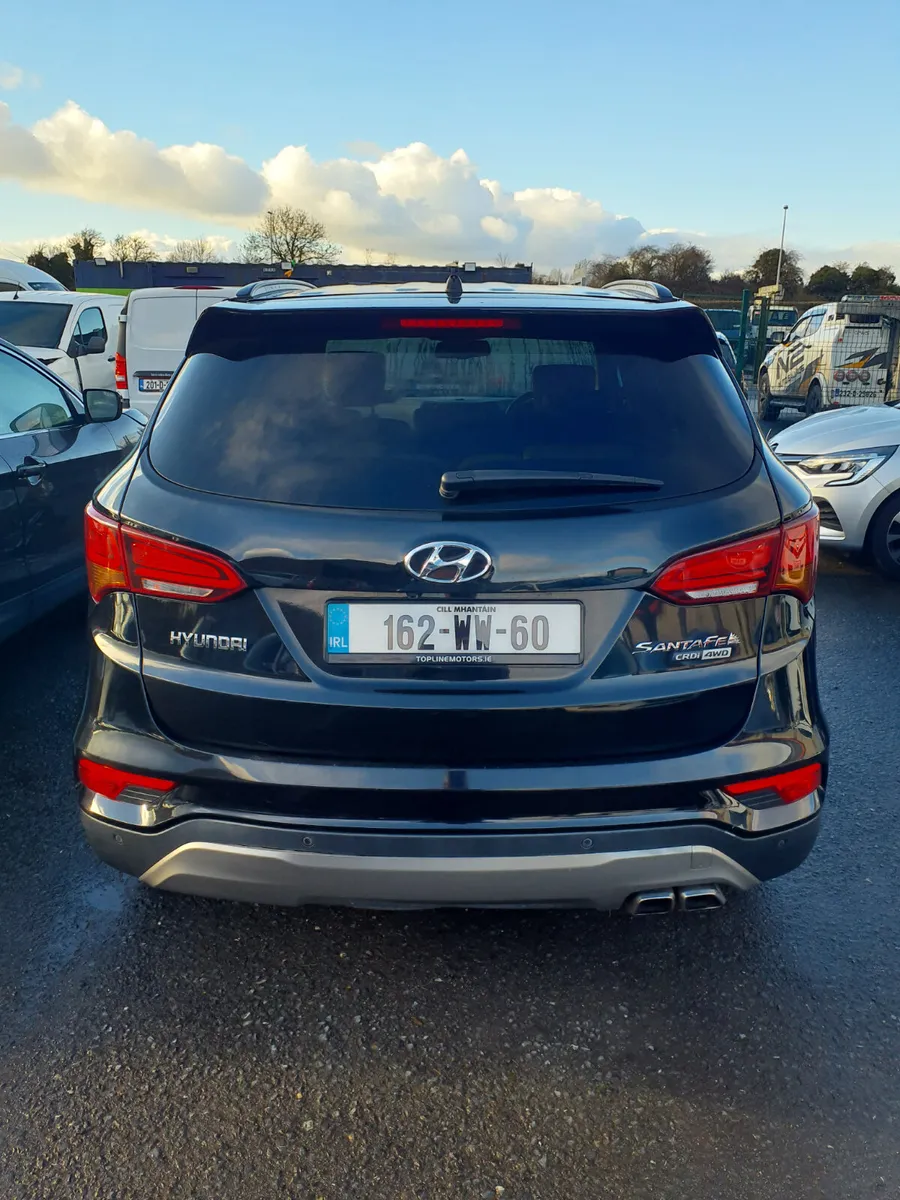 Hyundai Santa fe 4x4 2,2 diesel ⛽️ 7 seats - Image 4