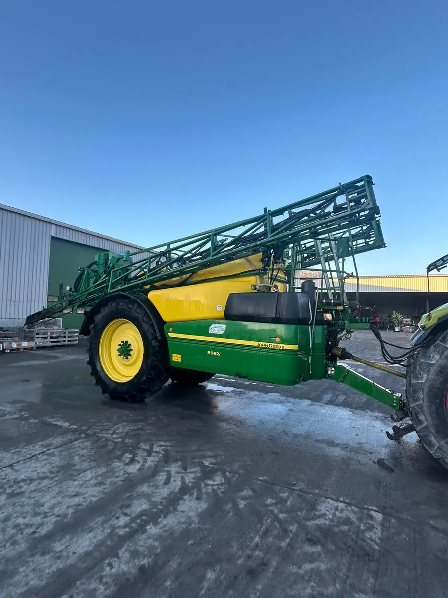 John Deere Sprayer - Image 1