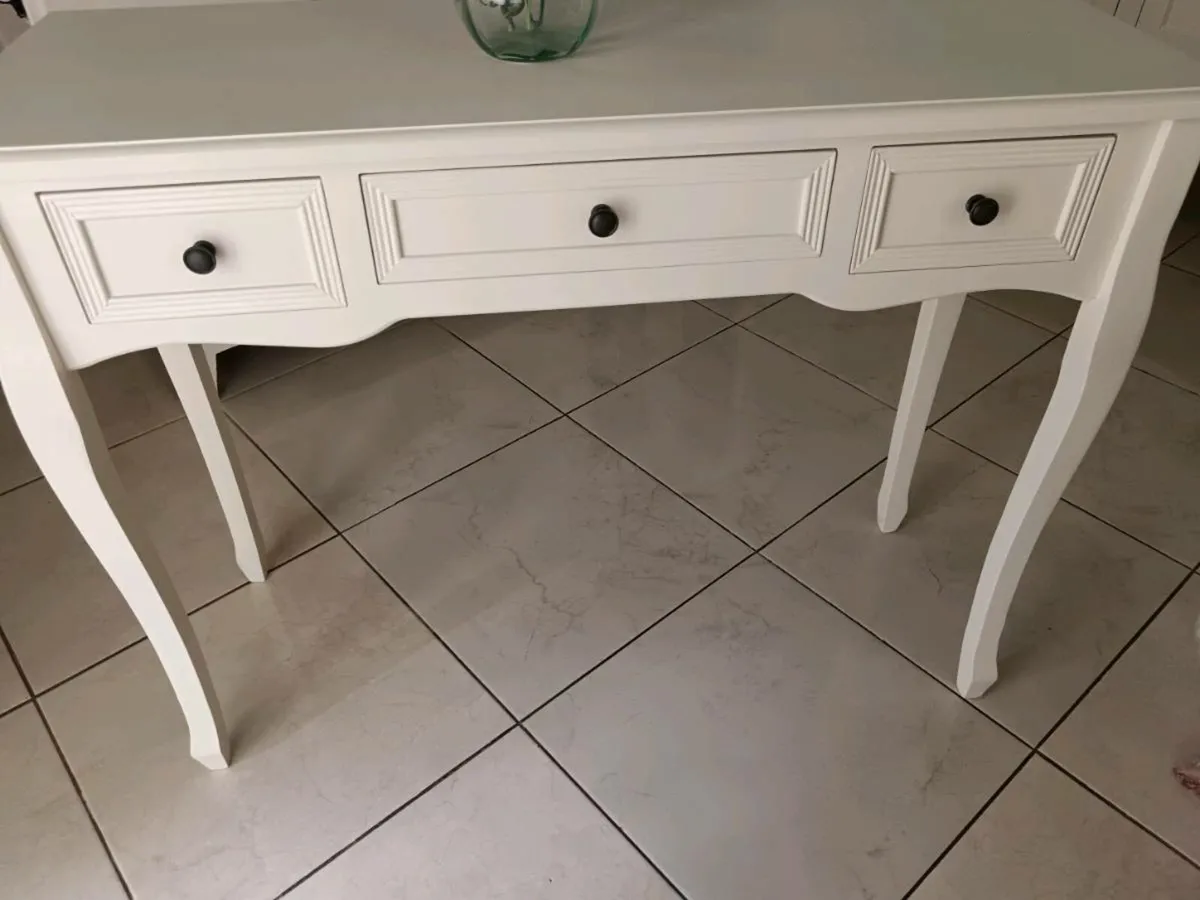Console table - Image 2