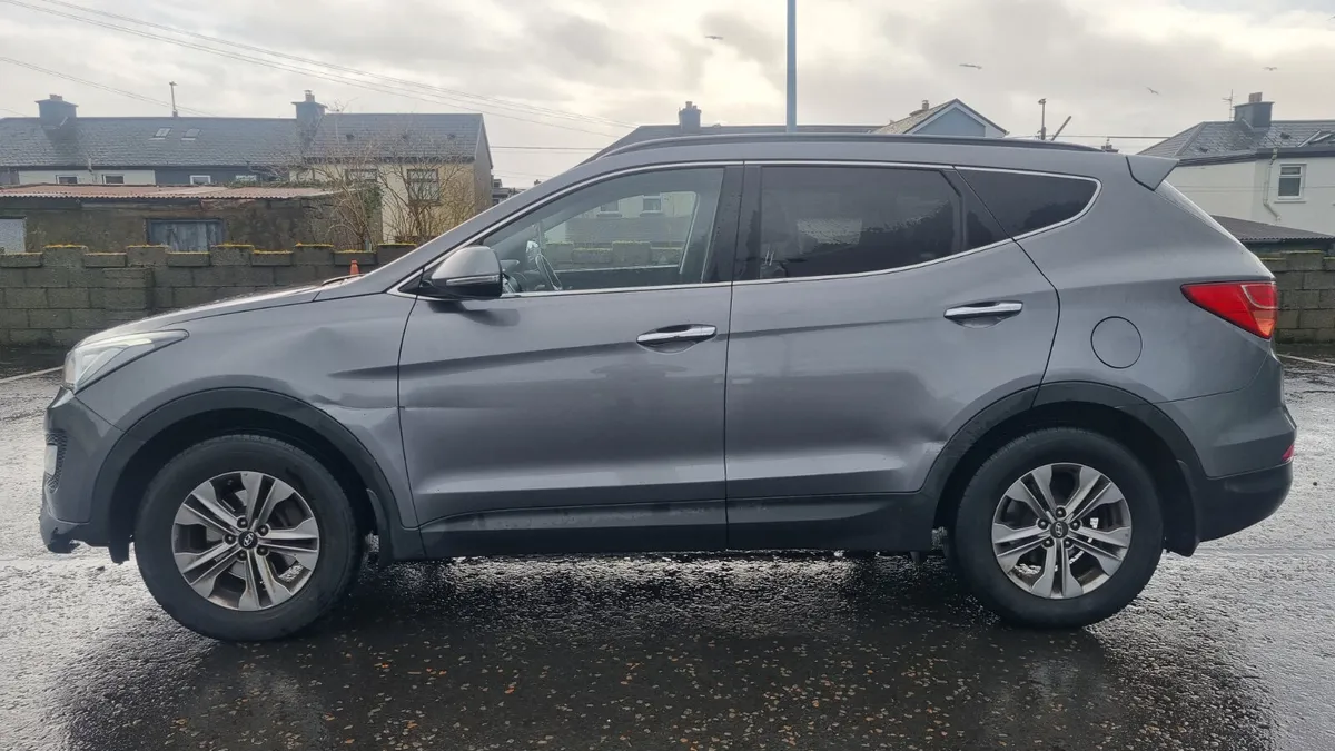 151 Hyundai Santa Fe 2.2 Crdi 4x4 - Image 4