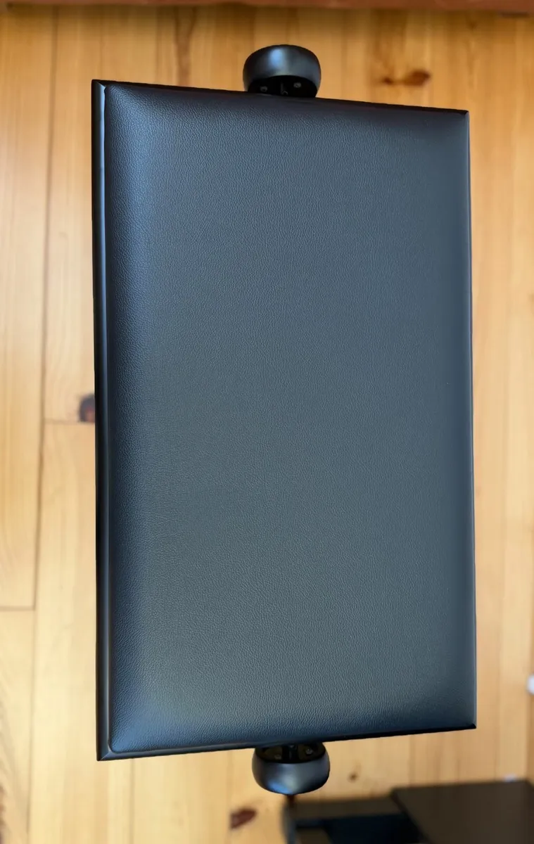 Roland Music Stool - Image 4