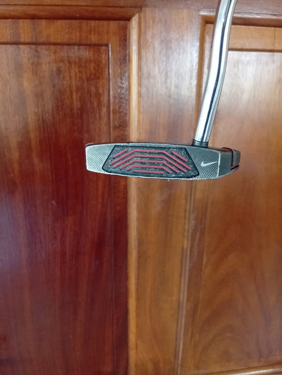 Nike 38 inch Method Counter Flex Putter - Image 3