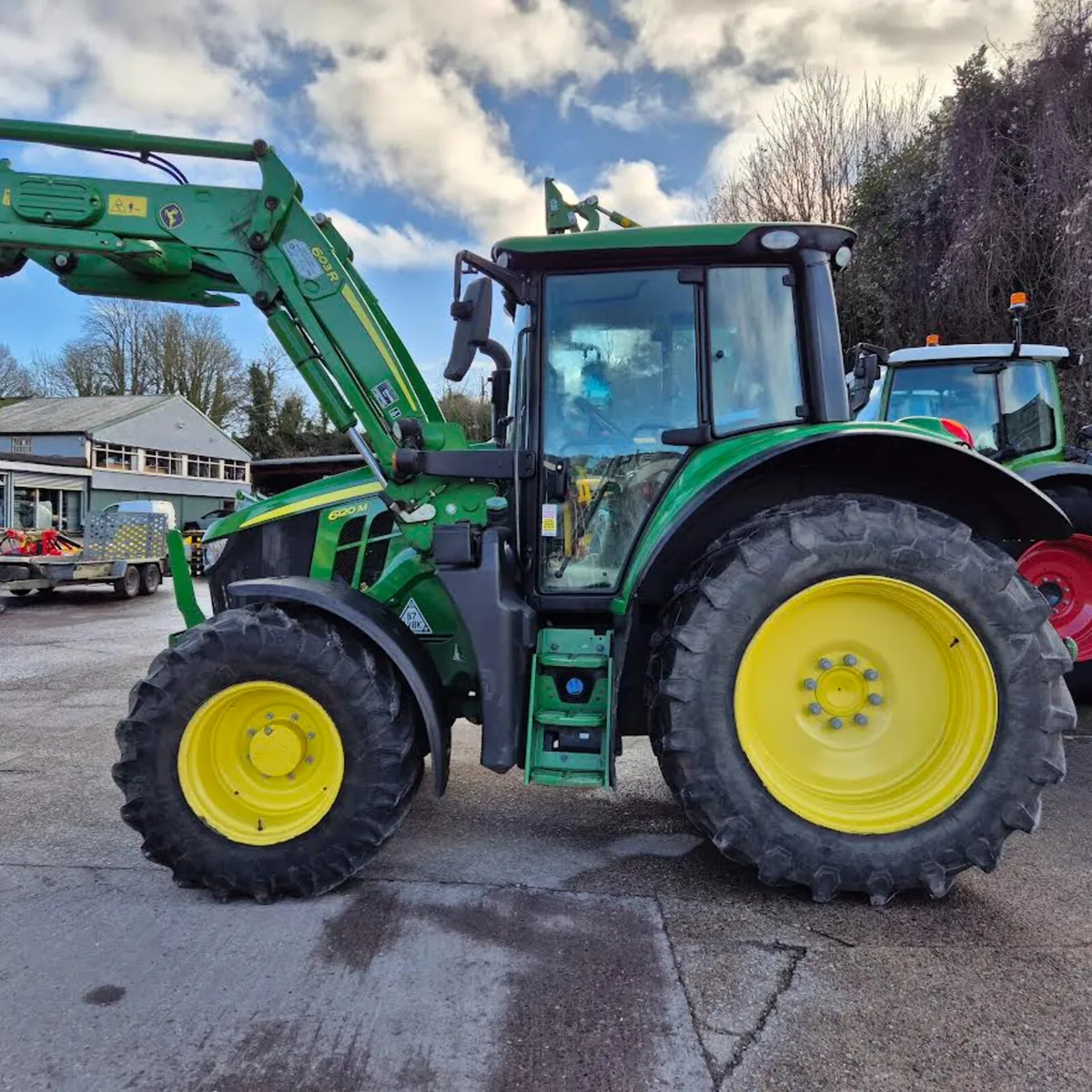John Deere 6120M - Image 1