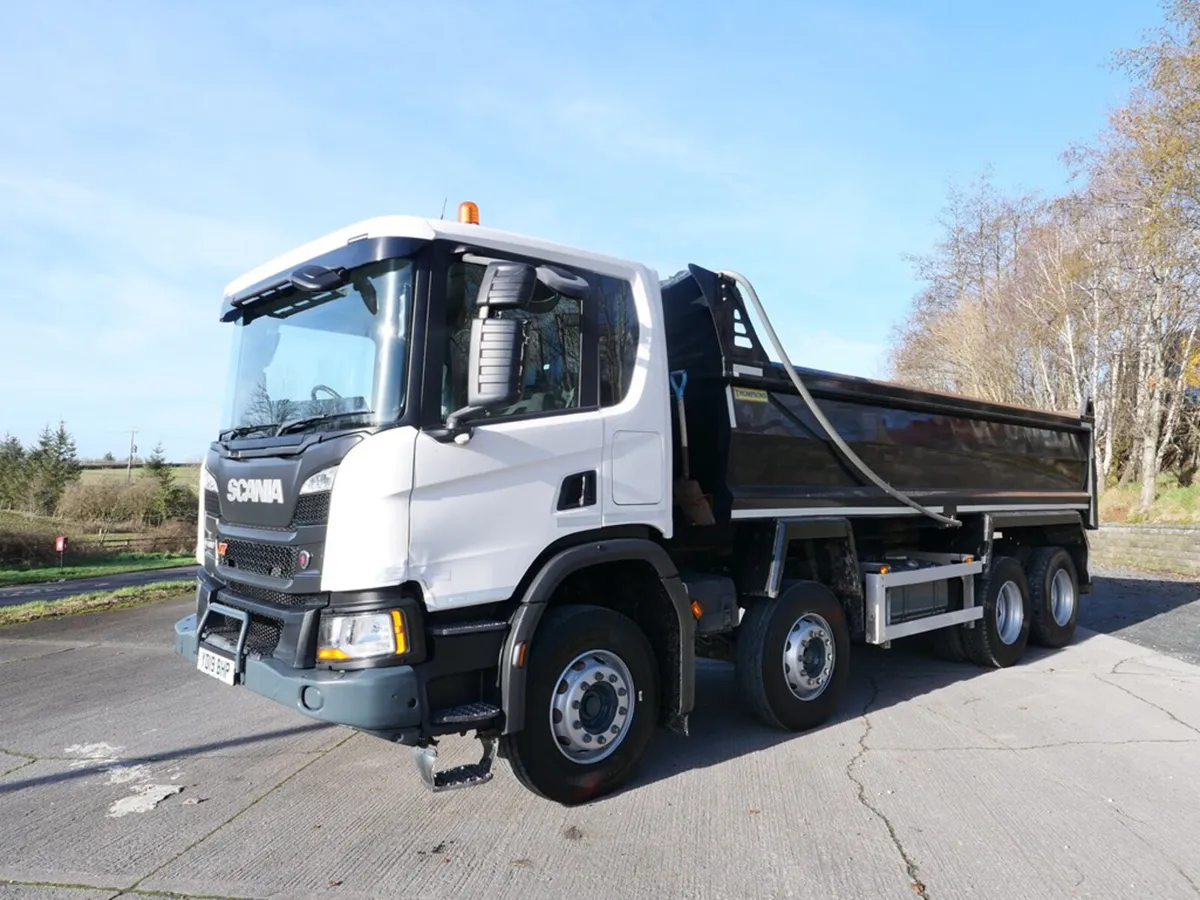 2019 Scania P410 8x4 Thompson Steel Body R1-01226 - Image 3