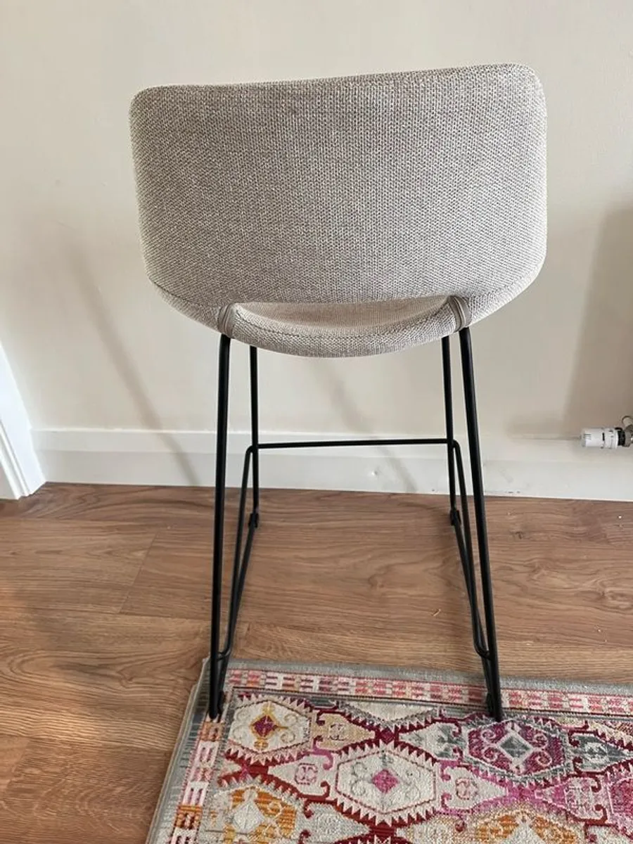 Kave home counter stools x 3 - Image 1