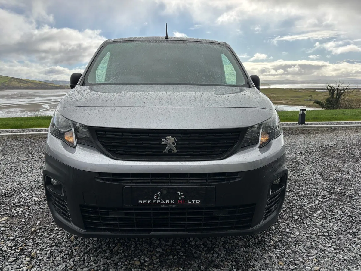 2019 Peugeot Partner 1.6 professional (100BHP) - Image 2