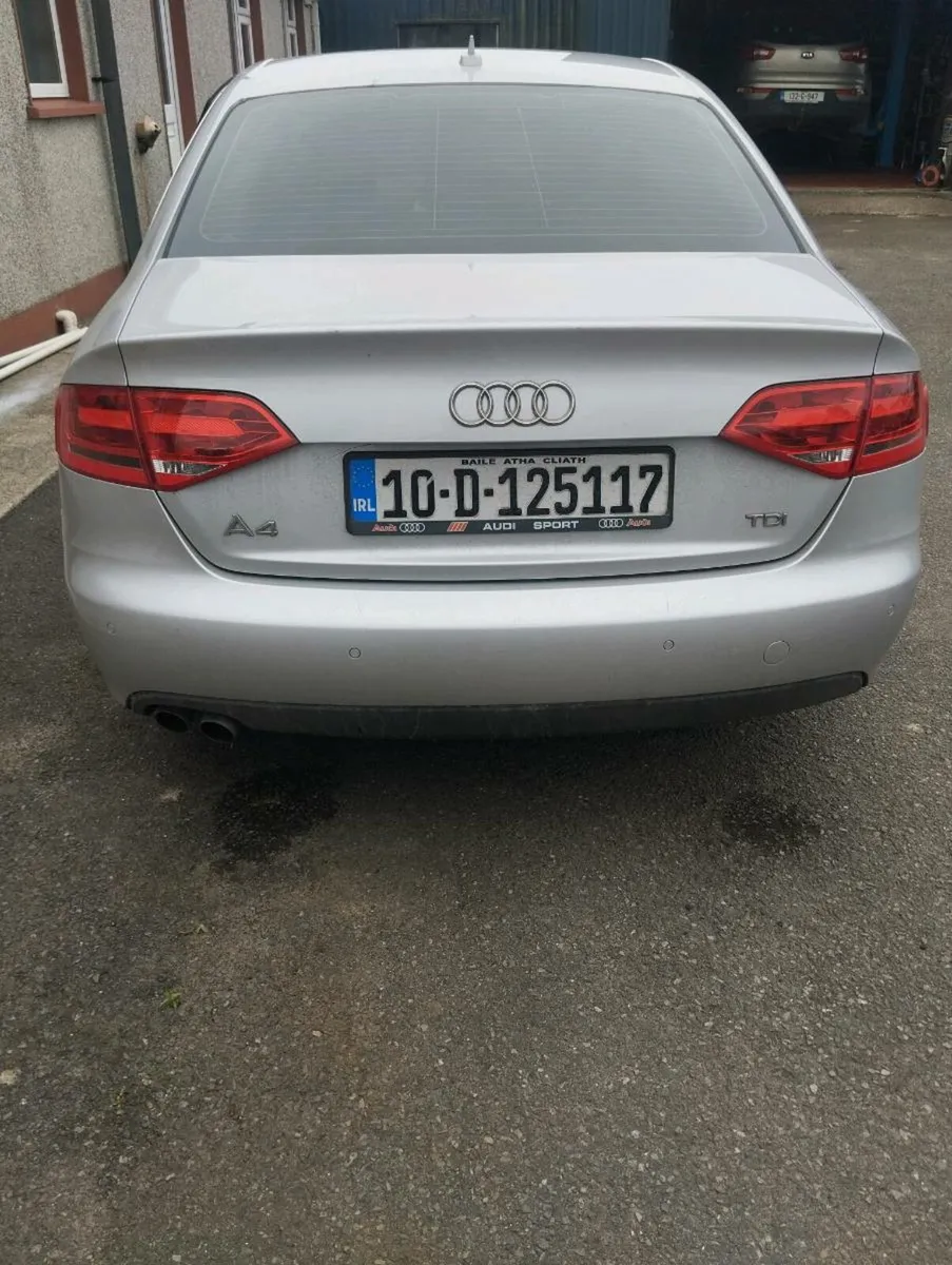 Audi A4 2010 - Image 3