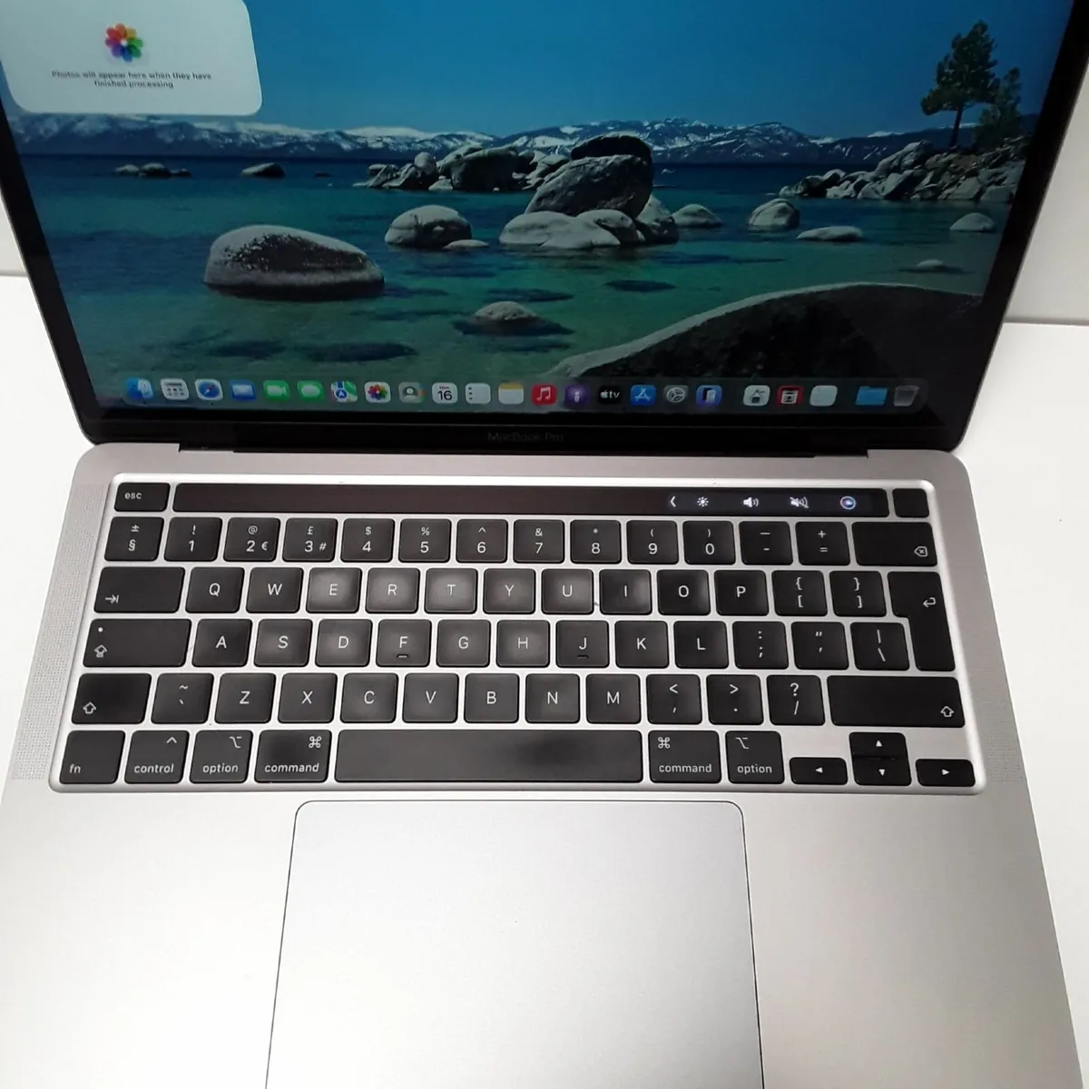 Apple MacBook Pro 13" (2020) | Intel Core i5 2.0GH - Image 2