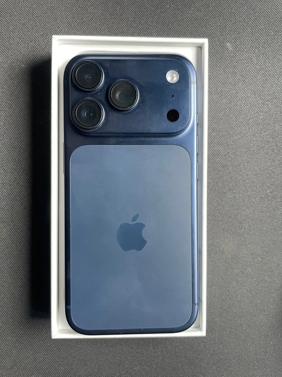 iPhone 17 pro - Image 1