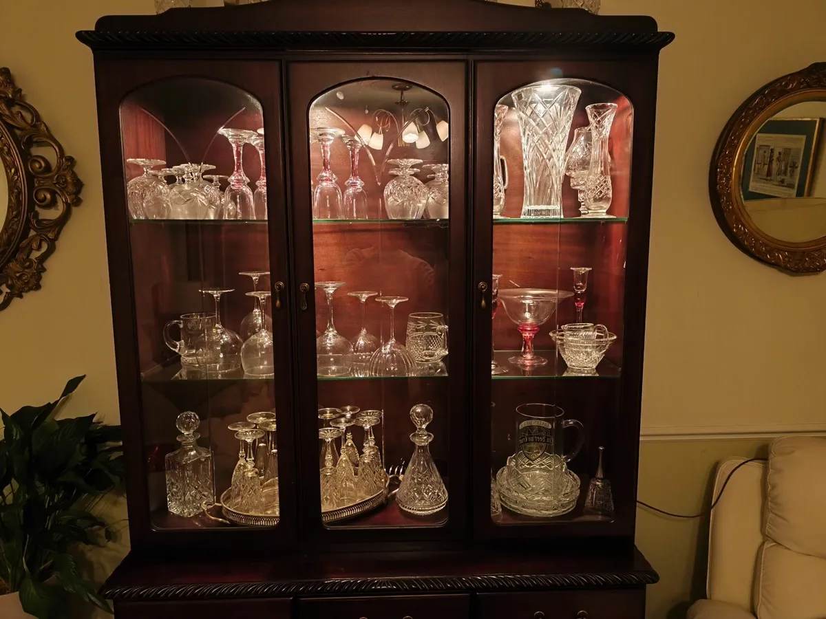 Display cabinet - Image 2