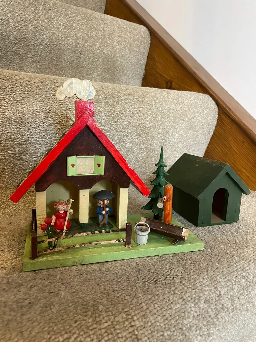 Vintage German Weather House, Folk art. Hand paint - Image 1