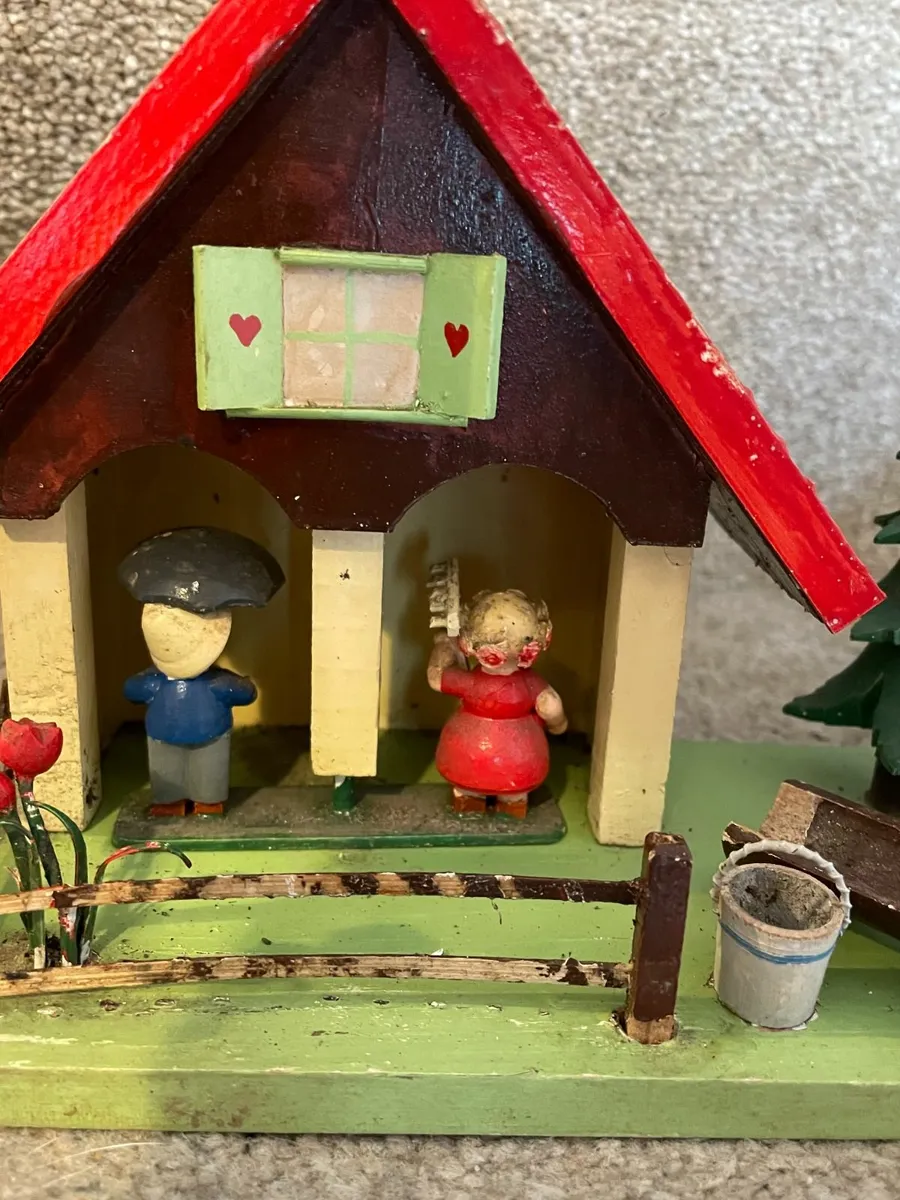 Vintage German Weather House, Folk art. Hand paint - Image 4