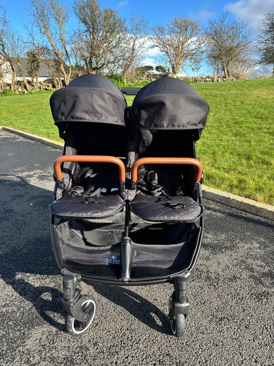 Venus Double Stroller - Image 3