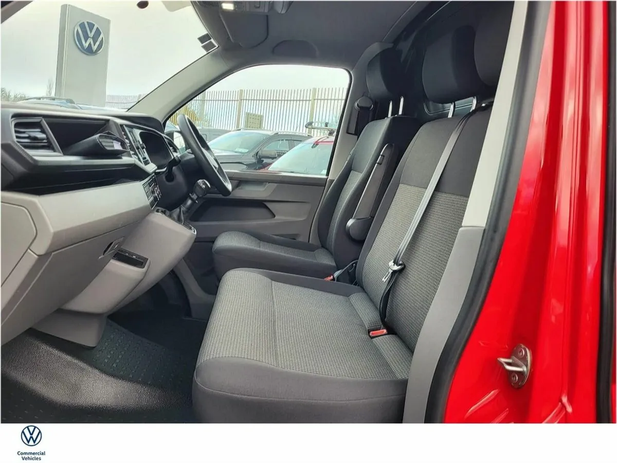 Volkswagen Transporter T6 30 PVL 2.0 TDI 150BHP 5D - Image 4