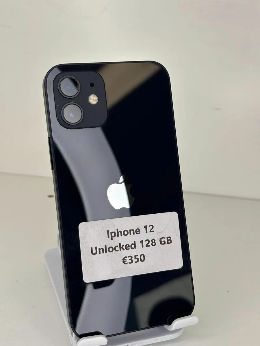 IPhone 12 - Image 1