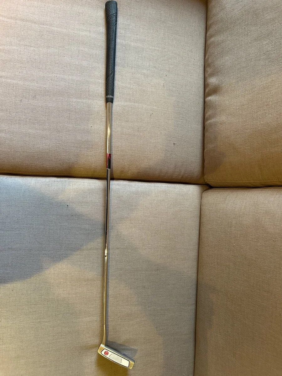 Left Hand Odyssey White Hot XG #9 Putter - Image 2