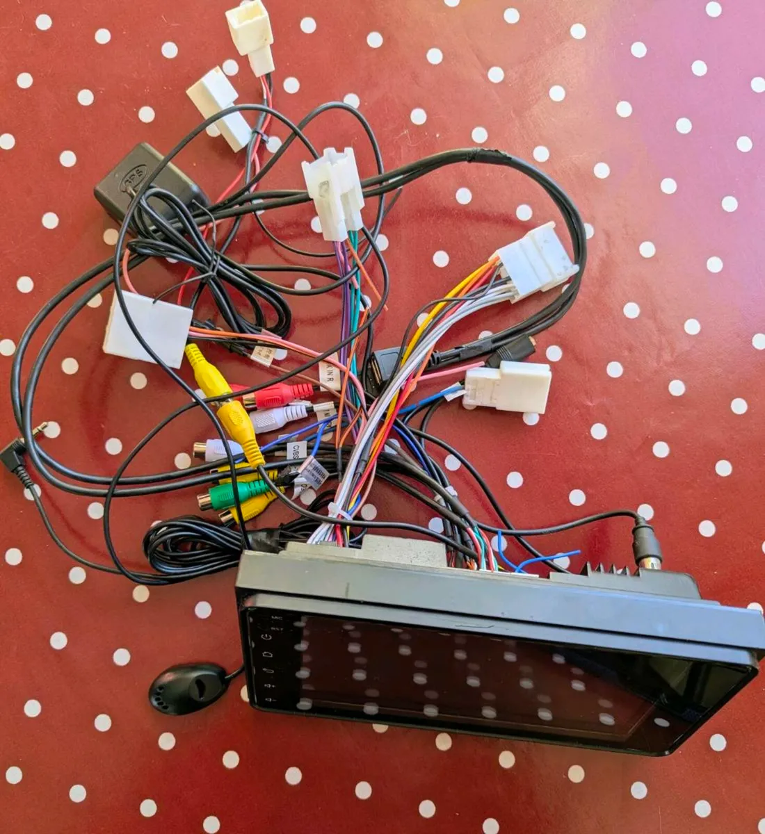 Toyota fielder/Prius Apple car play/Android radio - Image 3