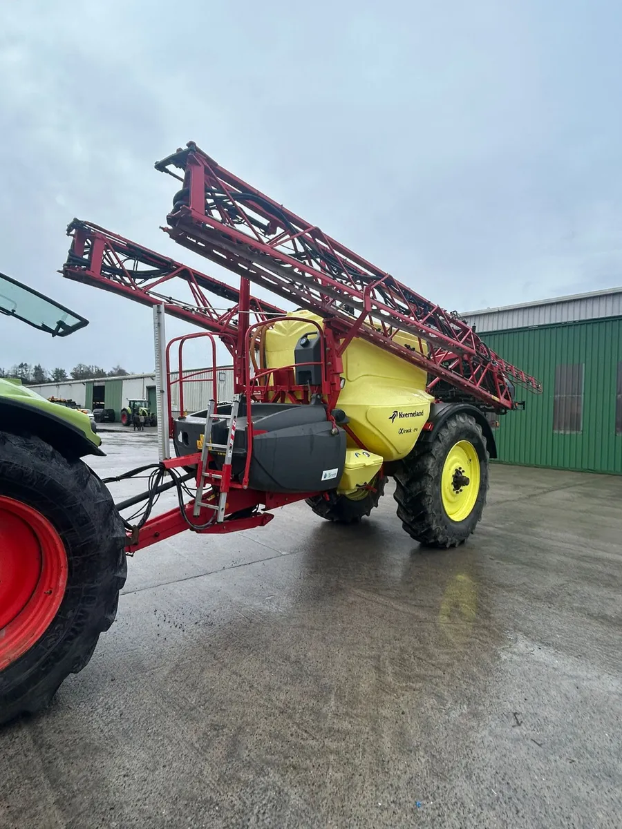 Kverneland Sprayer - Image 1