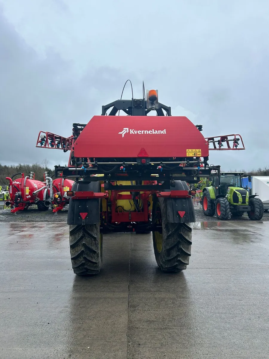 Kverneland Sprayer - Image 3