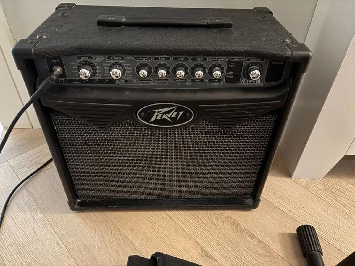 Epiphone Les Paul Standard Cherry Sunburst (2009) with Peavey Vypyr Amp - Image 4