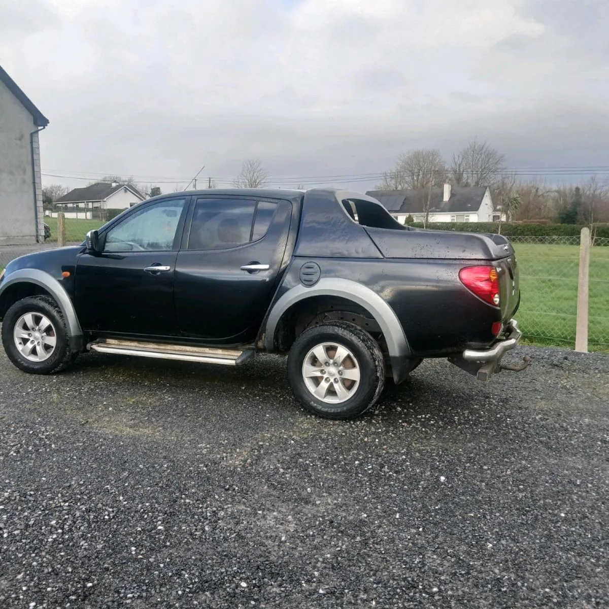 Mitsubishi l200 4×4 - Image 4