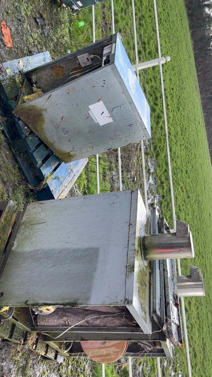 Oil boiler - oil tanks - Image 3