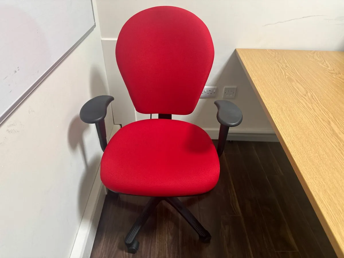 Online Auction Of A Contents In Office & More! - Image 4