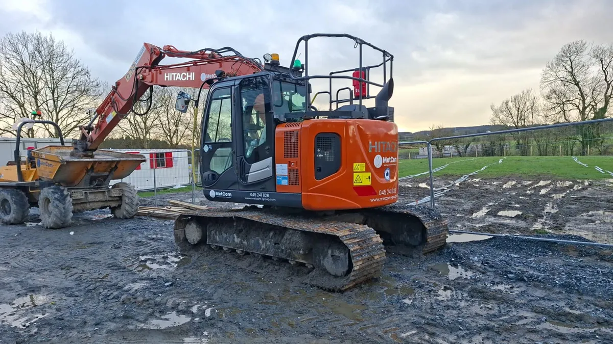 2019 Hitachi 135-6 4374 hours - Image 1