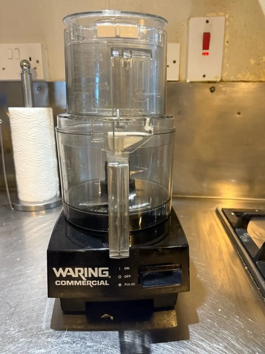 Waring Commercial Food Processor - Image 1