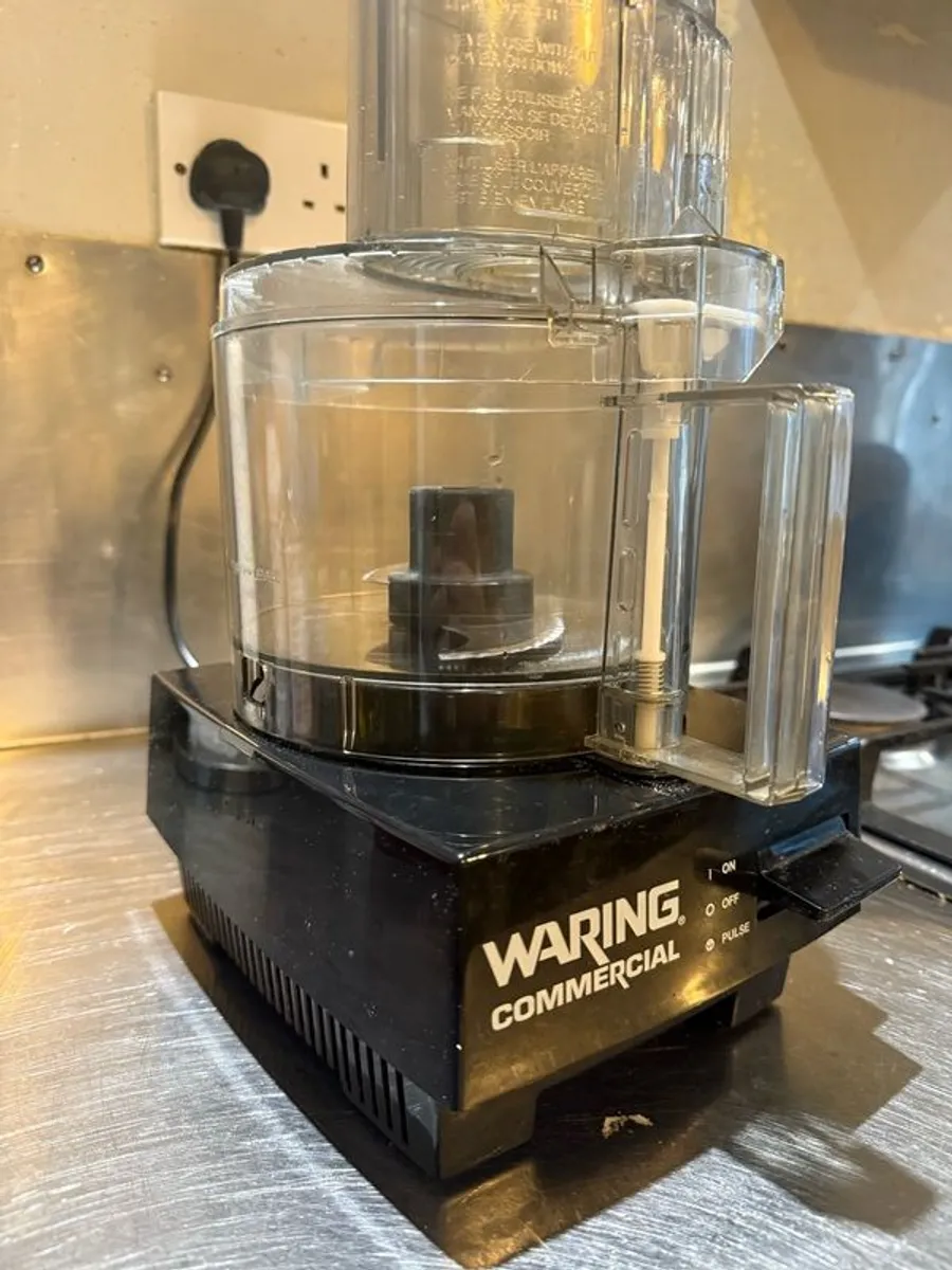 Waring Commercial Food Processor - Image 2