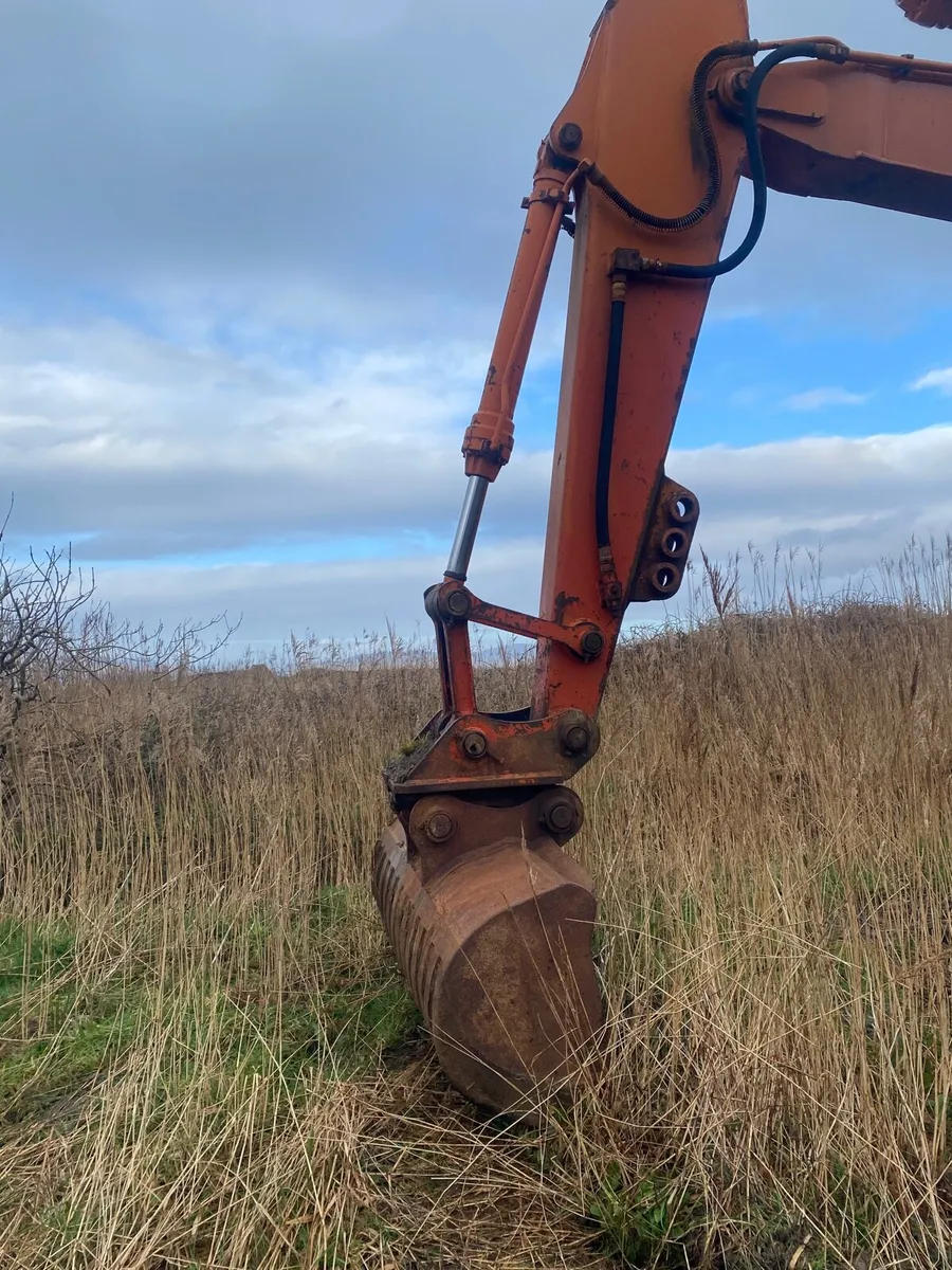 Digger excavator fh150 - Image 4