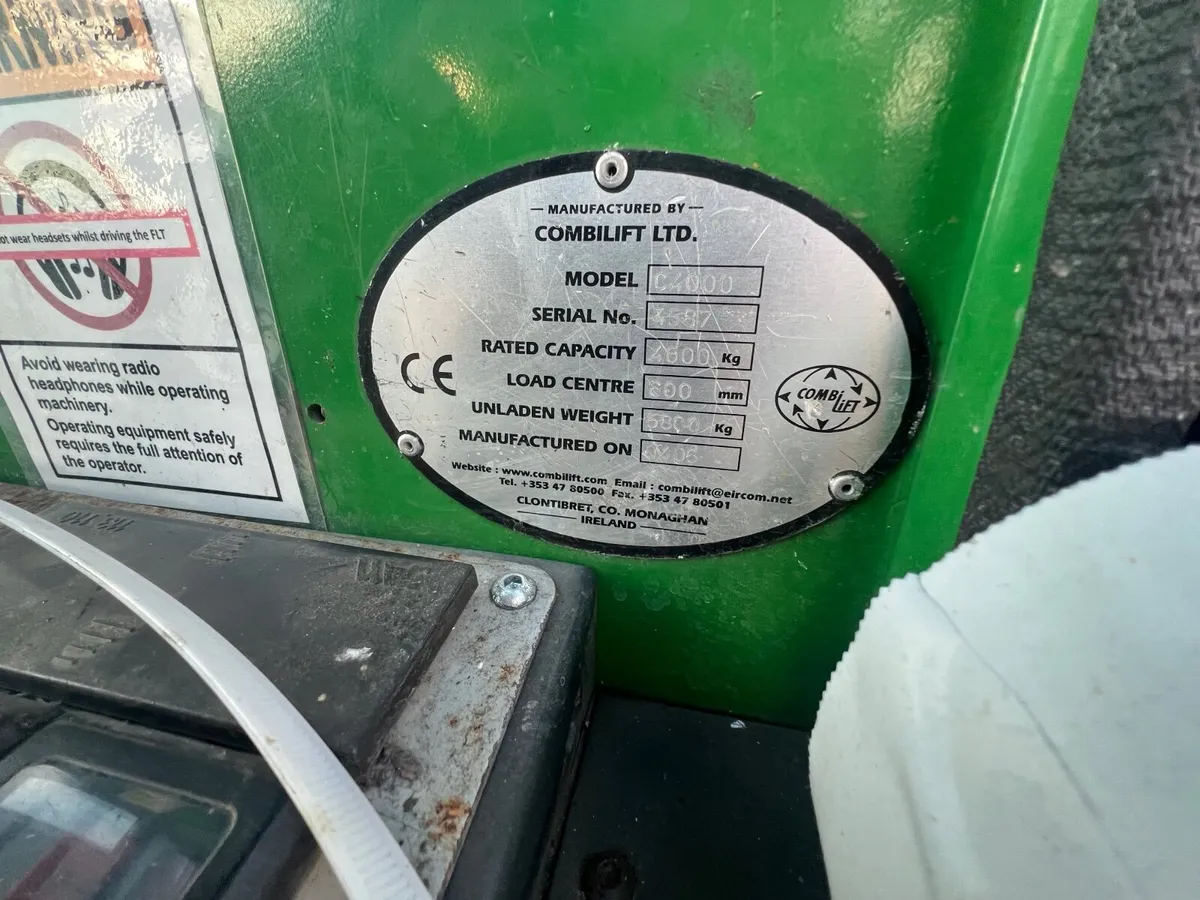 Combilift C4000 Forklift - Image 4