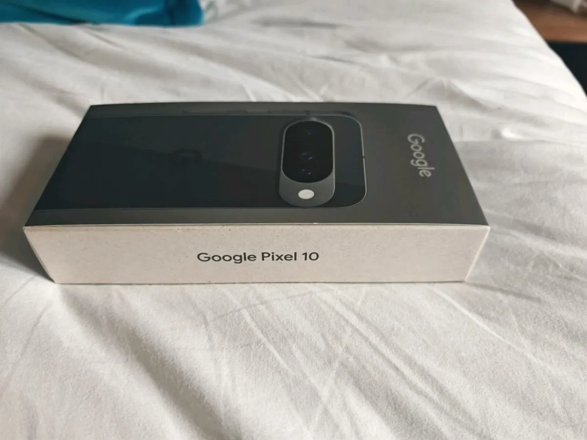 Brand new and Unlocked Google Pixel 10 - Image 2