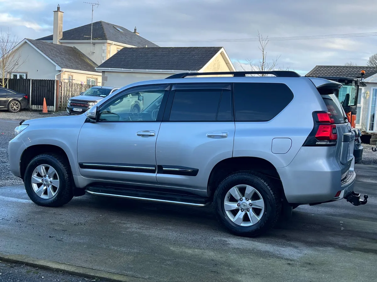 2023 TOYOTA LAND CRUISER LWB 2.8 *NO VAT* - Image 4
