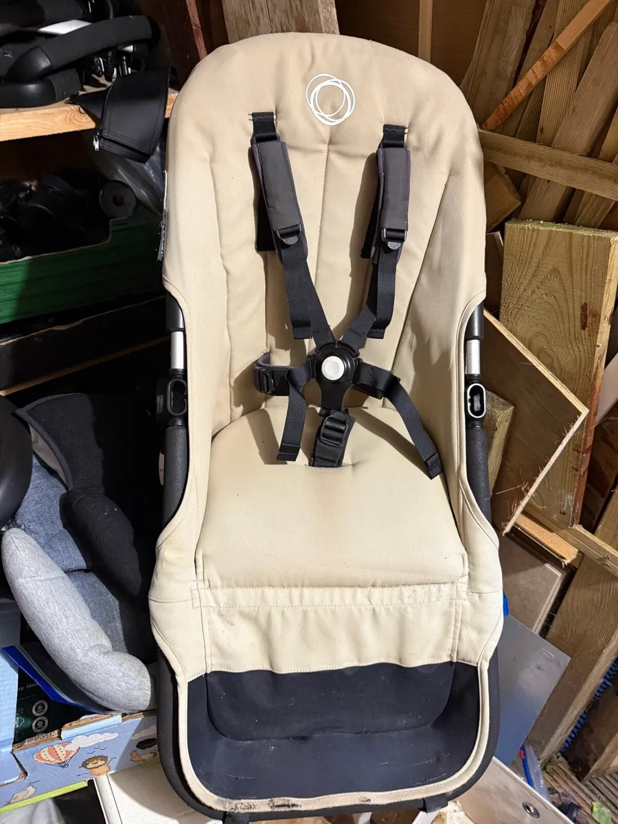 Bugaboo cameleon seat fabrics in Swords - Image 2