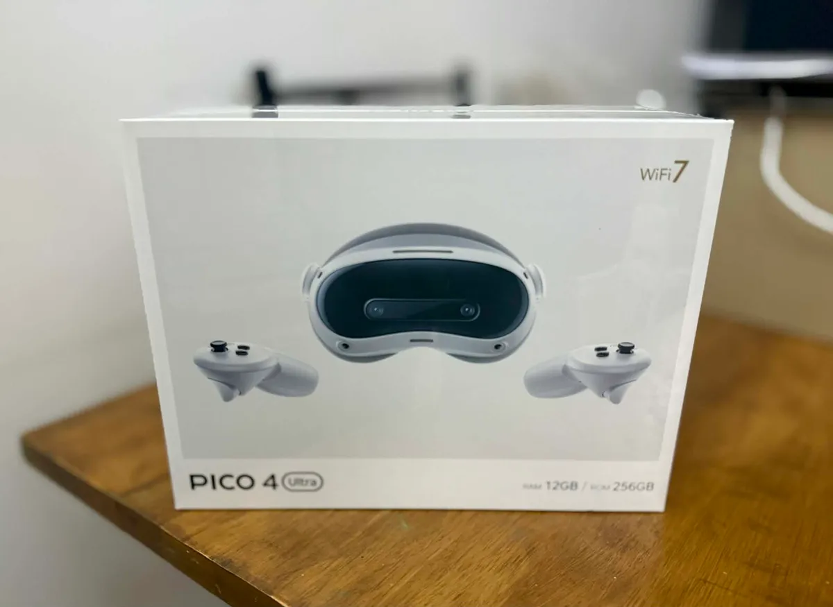 Pico 4 ultra 12gb ram/256 gb storage - Image 1