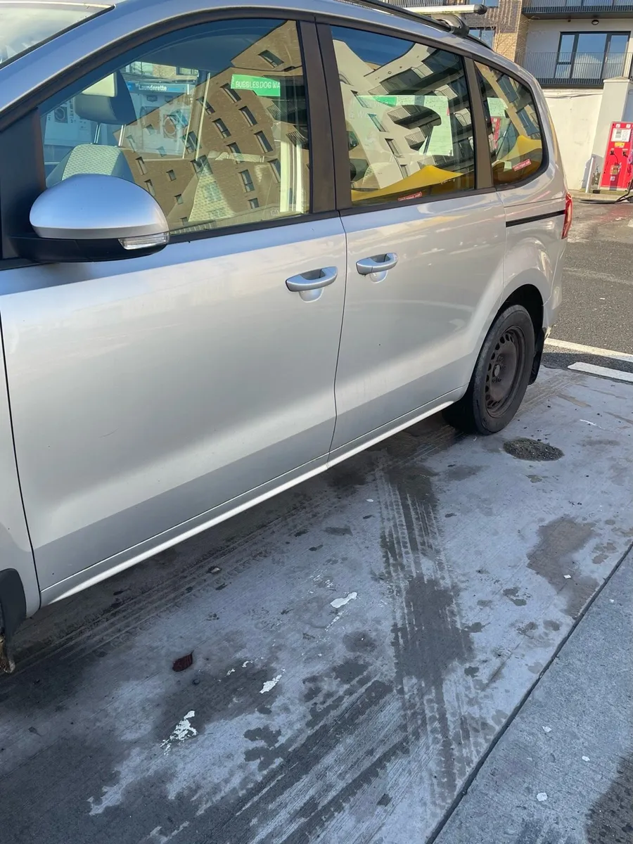 Volkswagen Sharan 2.0 diesel nct 09/26 - Image 2