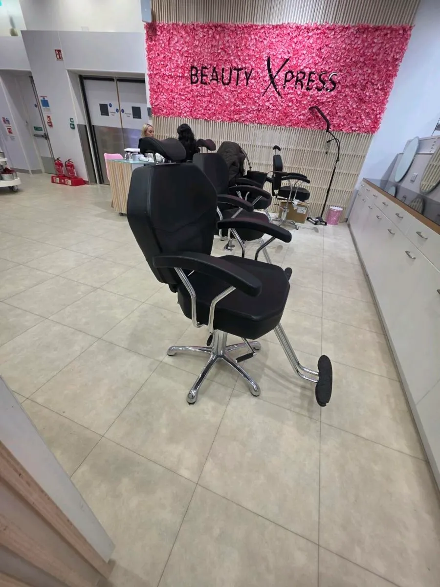 Brow/Barber Chair x4 - Image 3