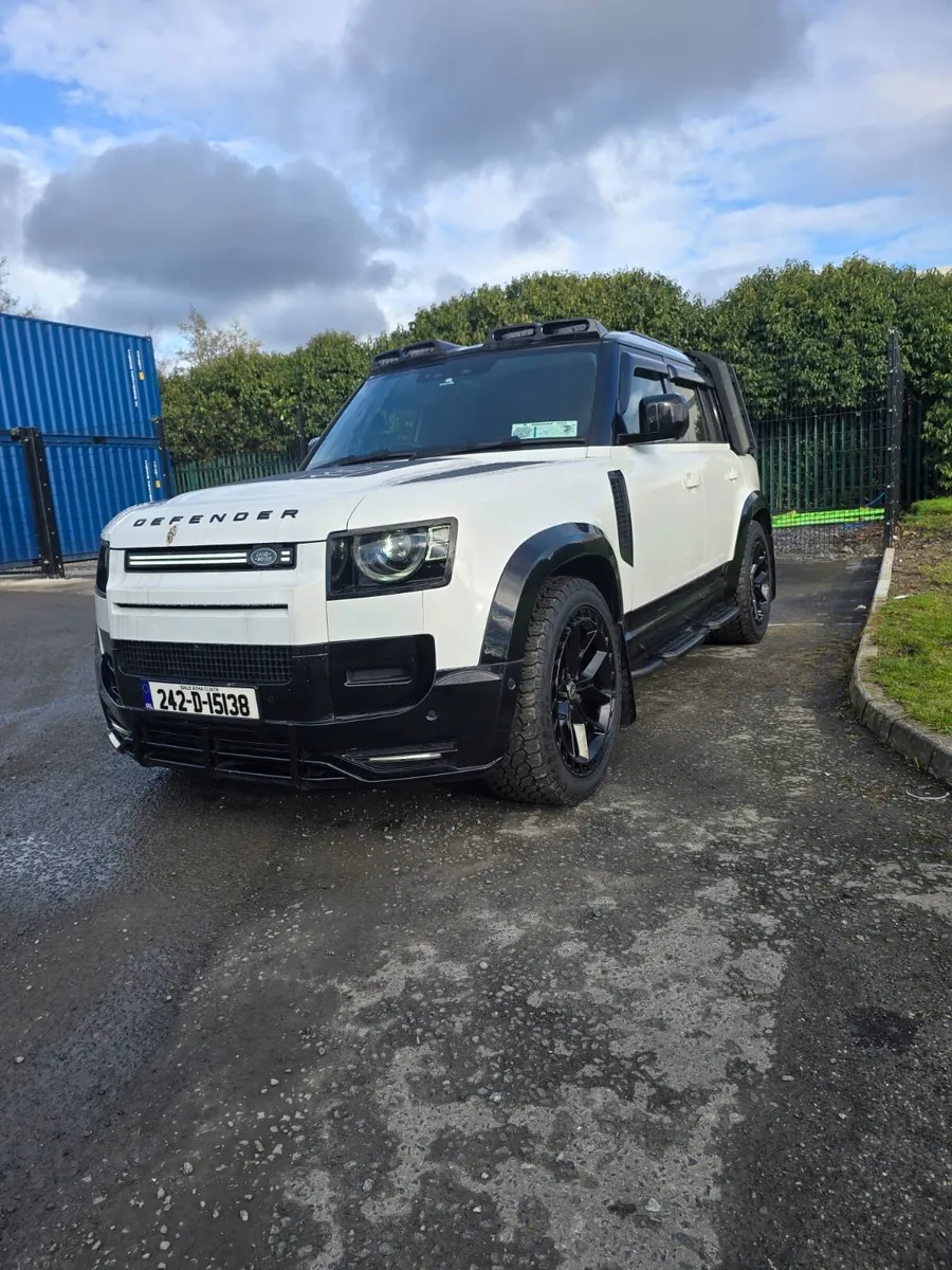 Land Rover Defender Hardtop - Image 3