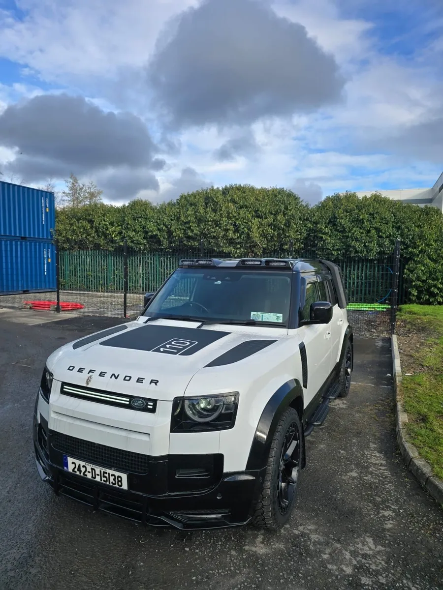 Land Rover Defender Hardtop - Image 4