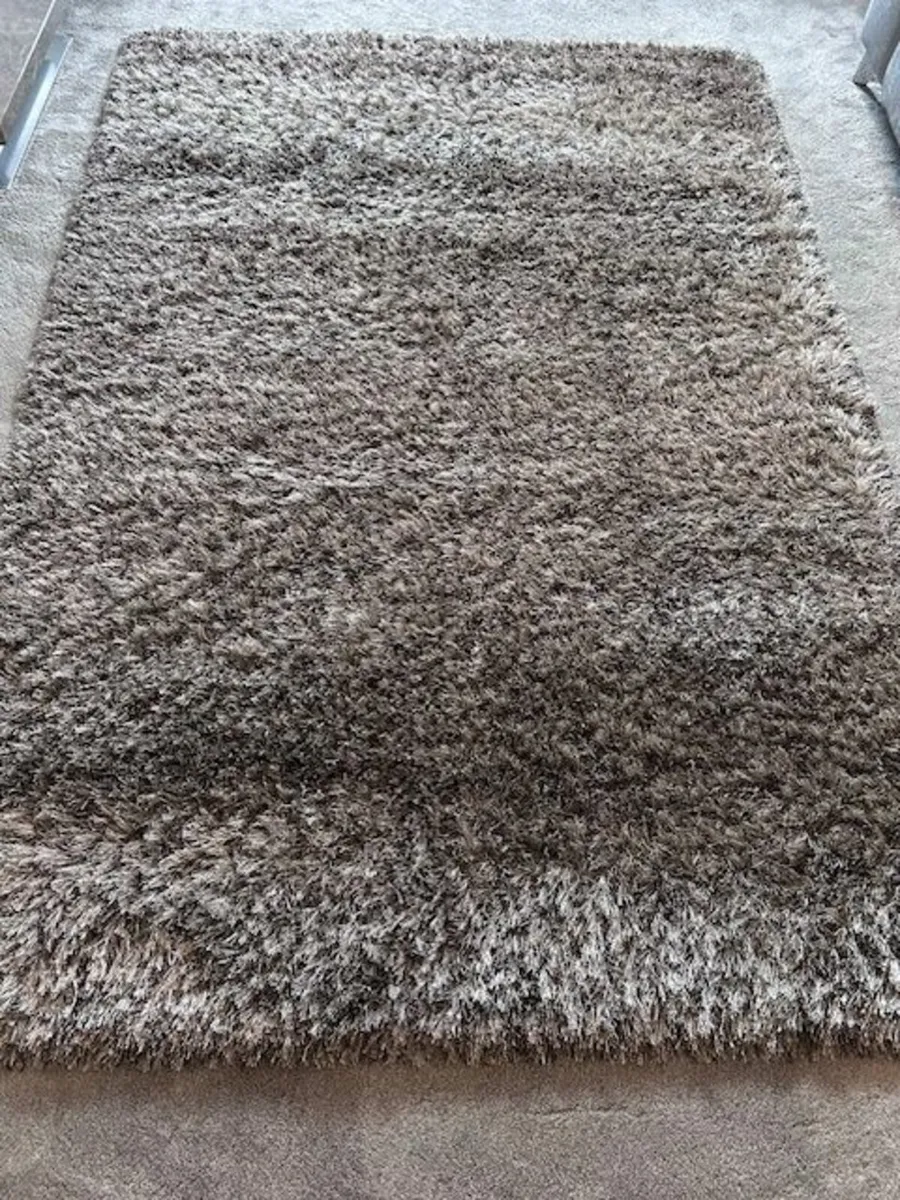 Large Shaggy Rug - Brown - 160cm x 230cm - Image 1