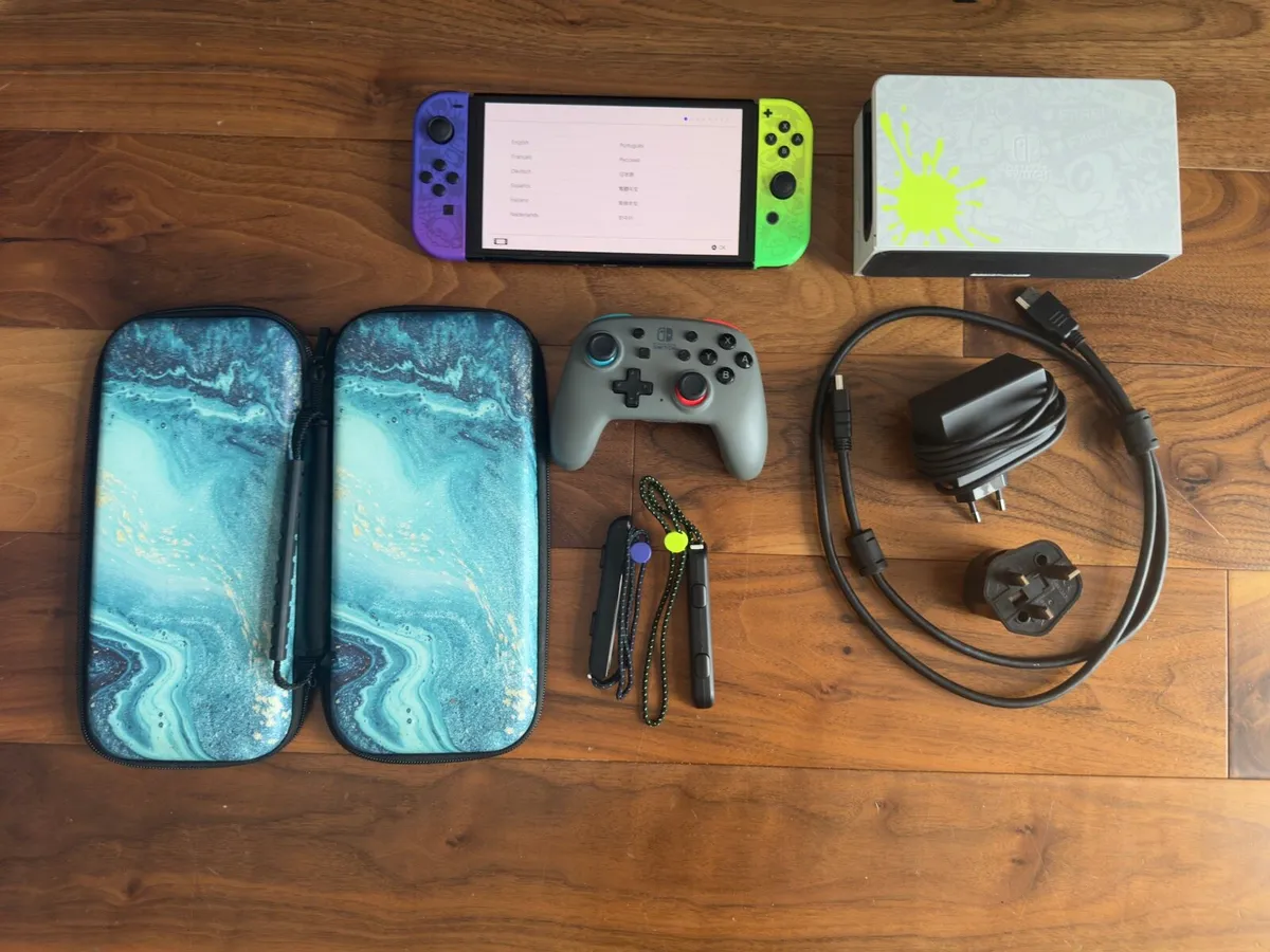 Nintendo OLED Switch Splatoon 2 Limited Edition - Image 1