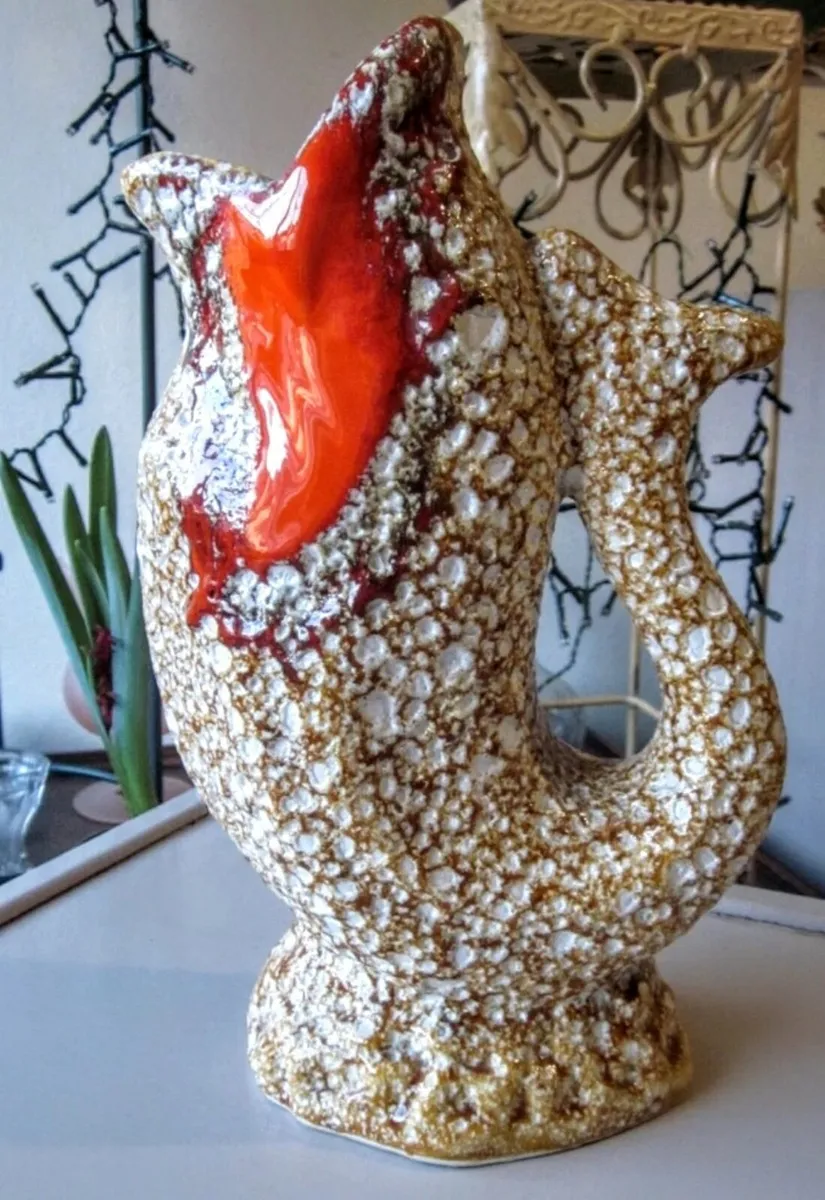 Largr 1970s fish vase - Image 4