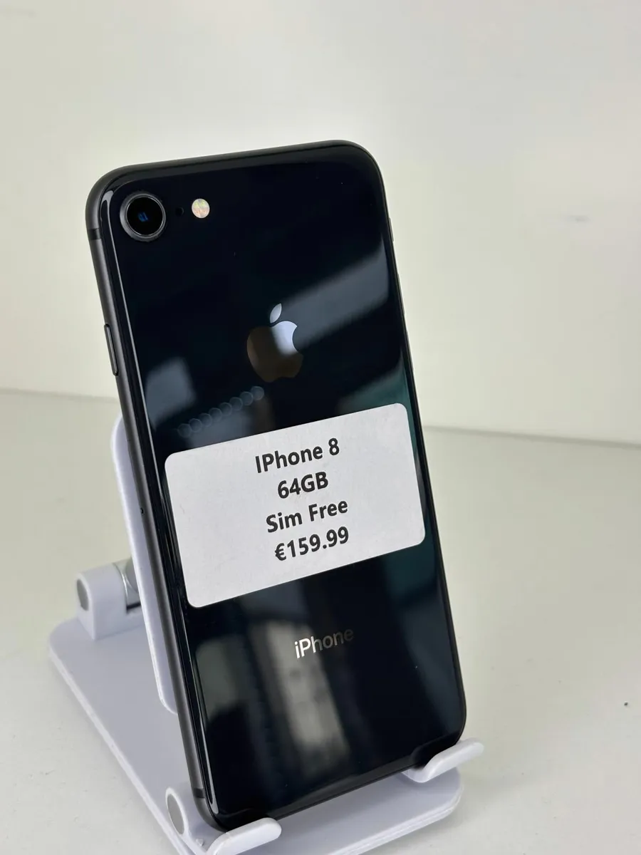 IPhone 8 - Image 1