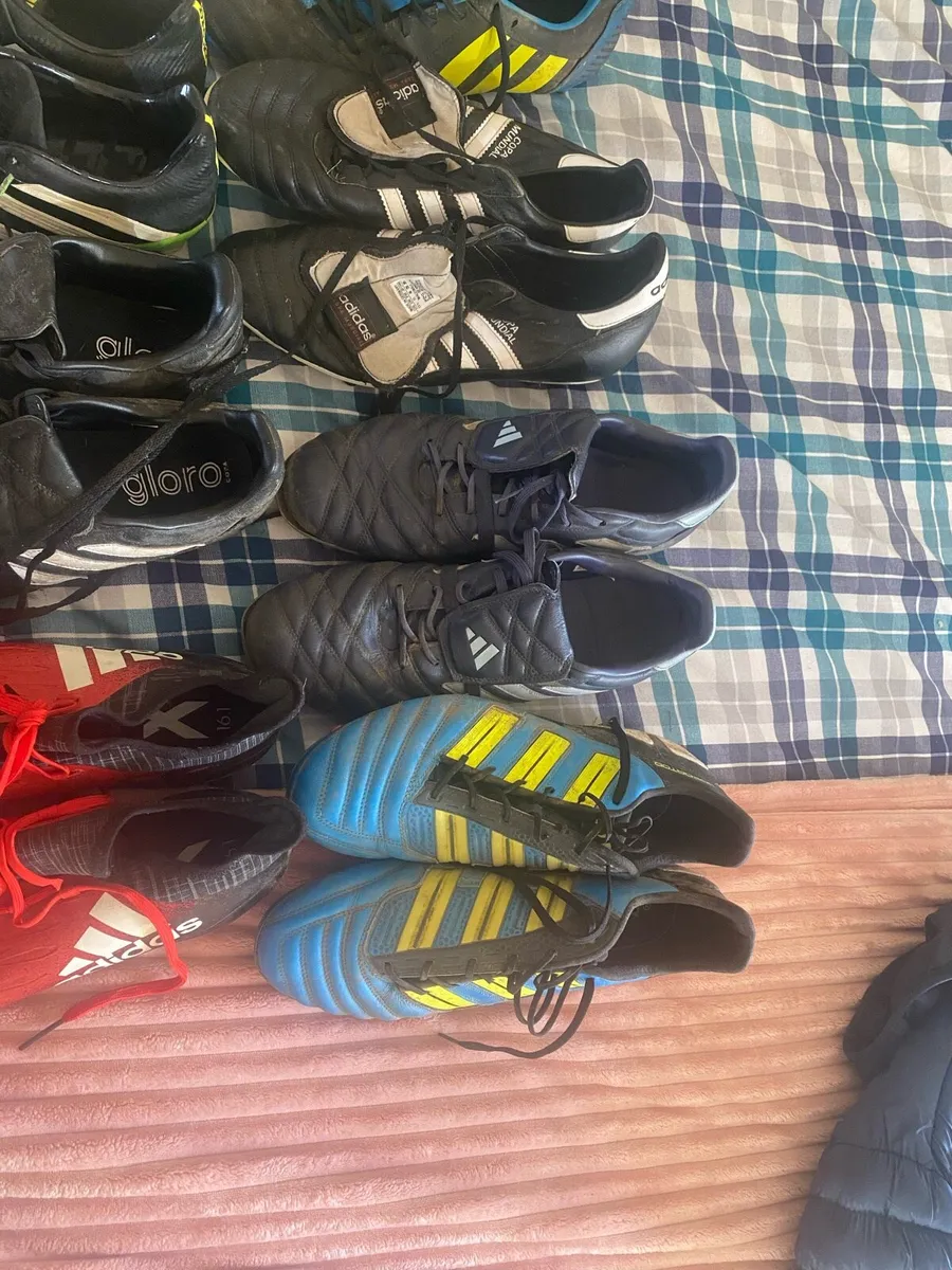 Football boots - Image 3