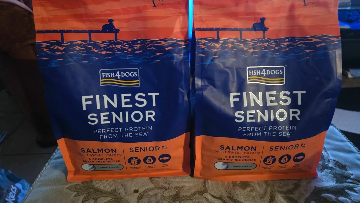 Dry dog food and treats - Image 4