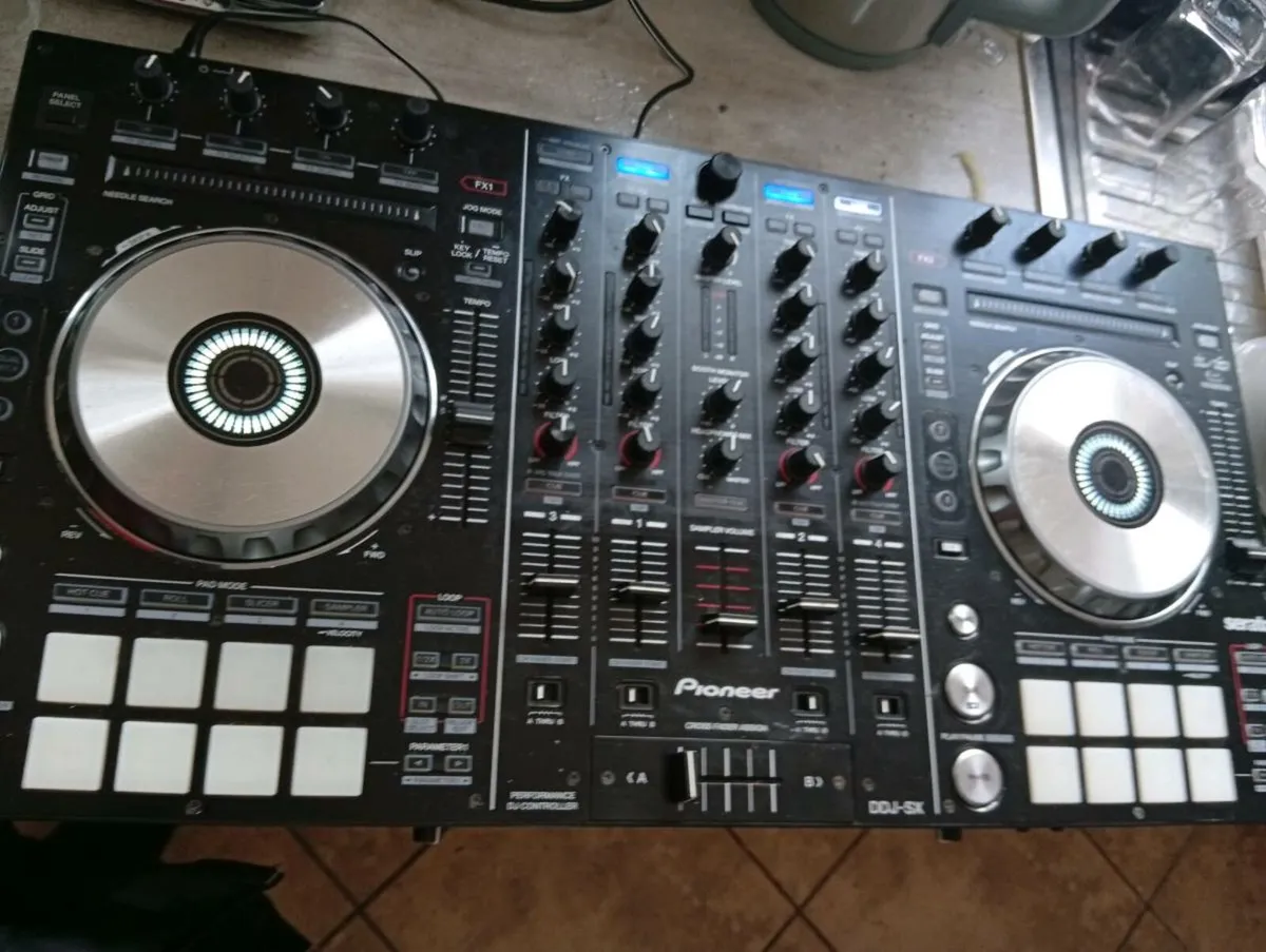 DDJ SX controller - Image 2